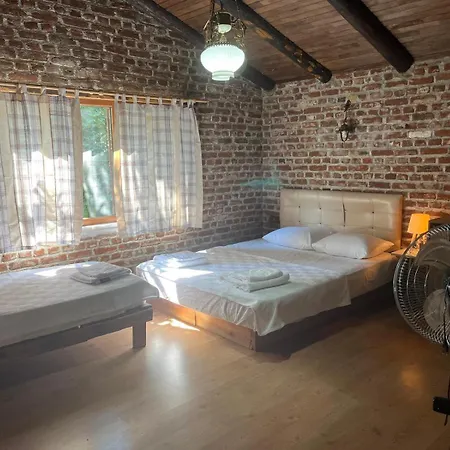 Kybele Nature Life Bed & Breakfast
