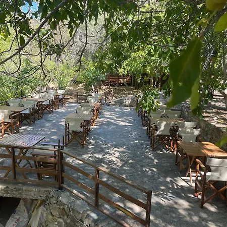 Kybele Nature Life Bed and Breakfast Αδραμύττιο